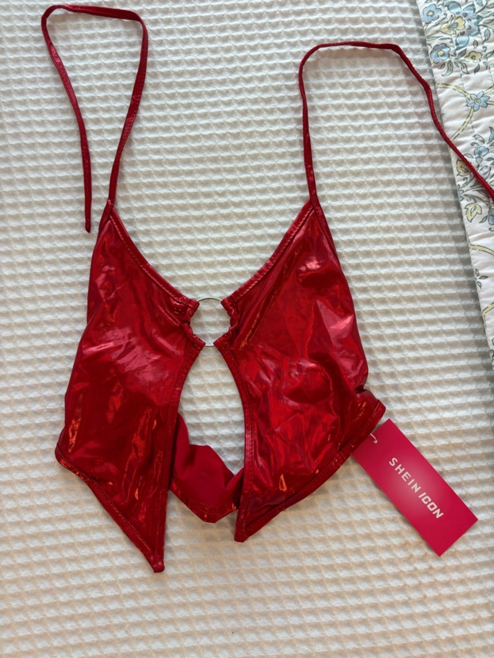 SHEIN Red Shiny Ring-Front Bandeau Top